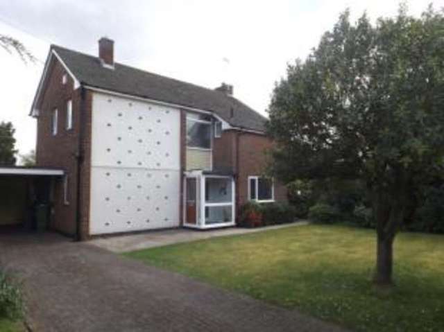  Image of 3 bedroom Detached house for sale in Meadway Sale M33 at Sale Greater Manchester Ashton upon Mersey, M33 4PP