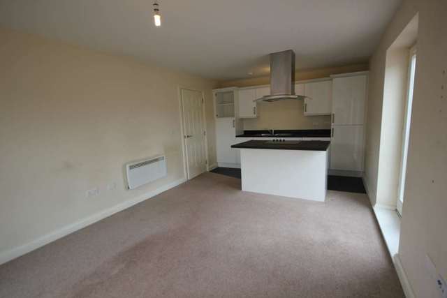  Image of 2 bedroom Apartment to rent in Melbourne Street Stalybridge SK15 at Melbourne Street  Stalybridge, SK15 2JJ