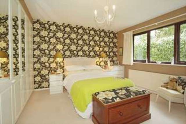  Image of 4 bedroom Detached house for sale in Melfort Road Crowborough TN6 at Melfort Road  Crowborough, TN6 1QT