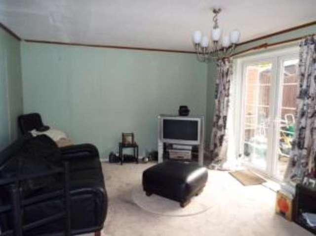  Image of 3 bedroom Terraced house for sale in Mickleton Close Redditch B98 at Redditch Worcestershire Beoley, B98 7XY