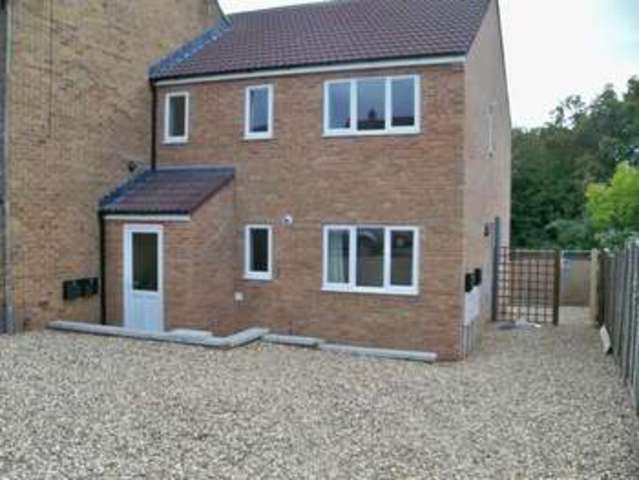  Image of 2 bedroom Flat to rent in Milford Avenue Wick Bristol BS30 at Milford Avenue Wick Bristol, BS30 5PG