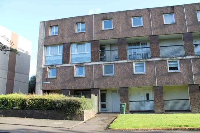  Image of 3 bedroom Maisonette for sale in Millford Drive Linwood Paisley PA3 at Millford Drive Linwood Paisley, PA3 3EJ