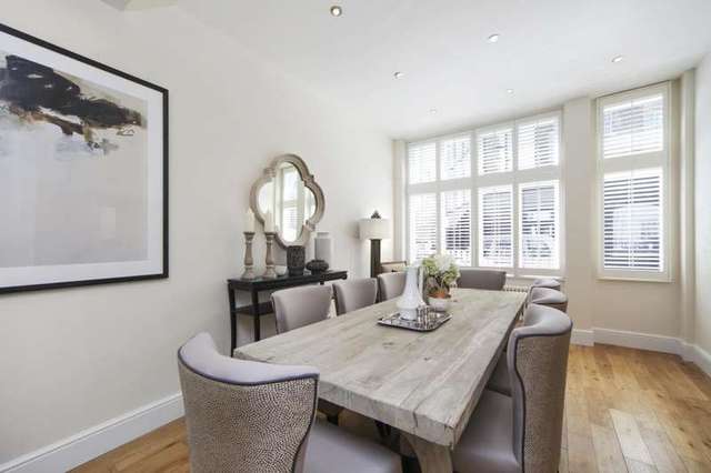  Image of 5 bedroom Terraced house for sale in Milner Street London SW3 at Milner Street  London, SW3 2QA