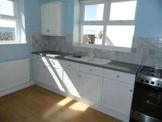  Image of 2 bedroom Flat to rent in Grove Road Milton Weston-super-Mare BS22 at Grove Road Milton Weston-Super-Mare, BS22 8HE