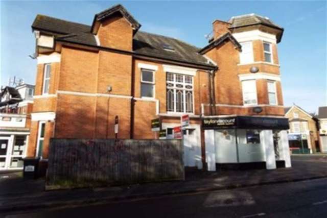  Image of 1 bedroom Flat to rent in Christchurch Road Boscombe Bournemouth BH7 at Bournemouth, BH7 6AF