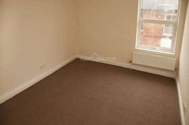  Image of 3 bedroom Terraced house to rent in Montague Terrace Lincoln LN2 at Montague Terrace  Lincoln, LN2 5BE