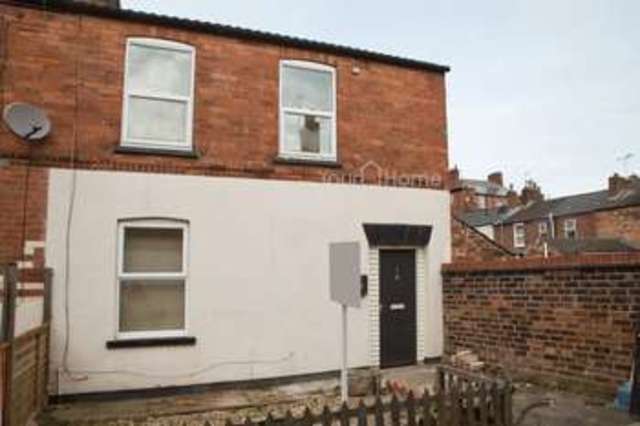  Image of 3 bedroom Terraced house to rent in Montague Terrace Lincoln LN2 at Montague Terrace  Lincoln, LN2 5BE