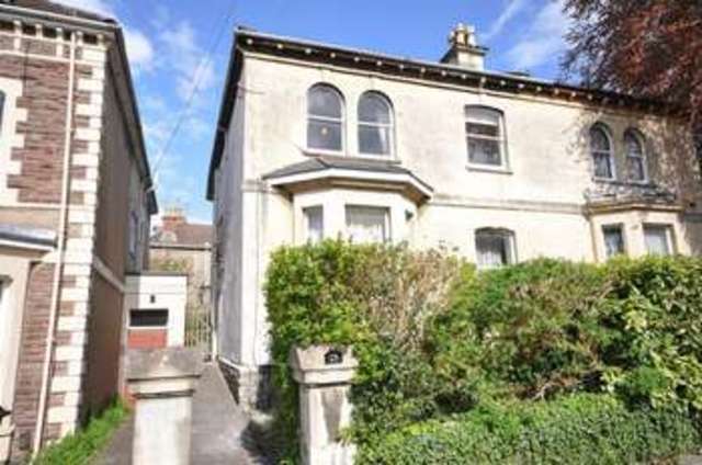  Image of 2 bedroom Flat for sale in Montrose Avenue Cotham Bristol BS6 at Montrose Avenue  Bristol, BS6 6EH