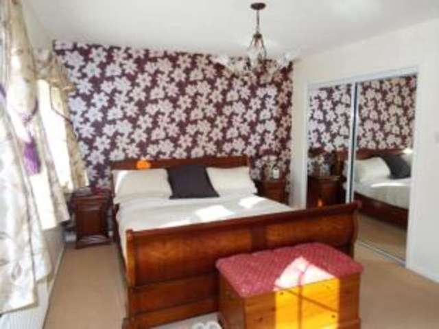  Image of 4 bedroom Detached house for sale in Moorcroft Close Walkwood Redditch B97 at Redditch Worcestershire Walkwood, B97 5WB