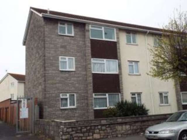  Image of 2 bedroom Flat for sale in Moorland Road Weston-super-Mare BS23 at Moorland Road Weston-super-Mare Uphill, BS23 4JA