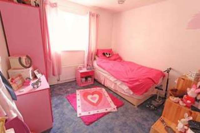  Image of 3 bedroom Semi-Detached house for sale in Paddington Way Morton Bourne PE10 at Paddington Way Morton Bourne, PE10 0PS