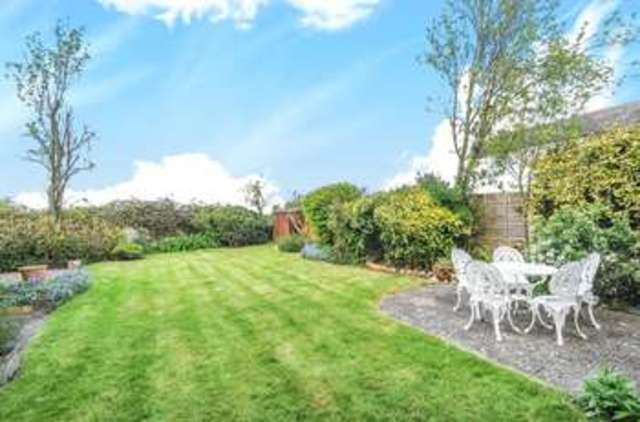  Image of 3 bedroom Semi-Detached house for sale in Mount Pleasant Brock Hill Warfield Bracknell RG42 at Bracknell Road Brock Hill Warfield, RG42 6LA