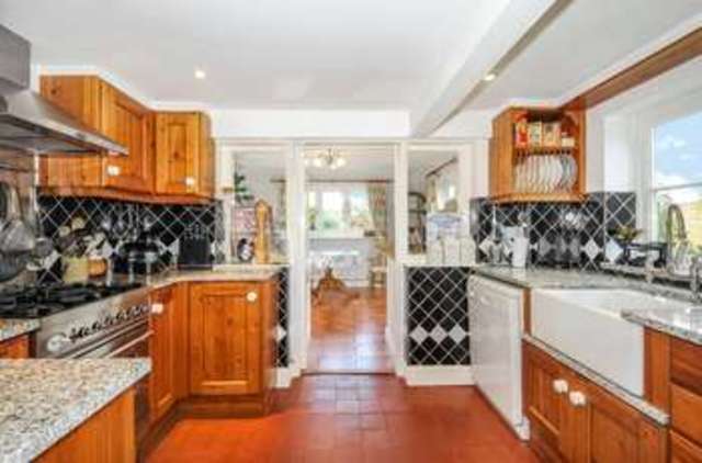  Image of 3 bedroom Semi-Detached house for sale in Mount Pleasant Brock Hill Warfield Bracknell RG42 at Bracknell Road Brock Hill Warfield, RG42 6LA