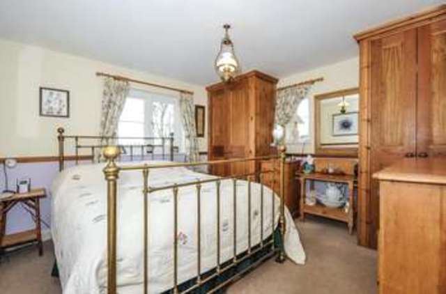  Image of 3 bedroom Semi-Detached house for sale in Mount Pleasant Brock Hill Warfield Bracknell RG42 at Bracknell Road Brock Hill Warfield, RG42 6LA
