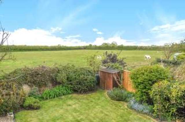  Image of 3 bedroom Semi-Detached house for sale in Mount Pleasant Brock Hill Warfield Bracknell RG42 at Bracknell Road Brock Hill Warfield, RG42 6LA