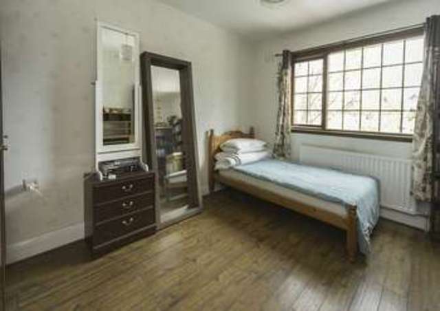  Image of 3 bedroom Detached house for sale in Mount Road Penn Wolverhampton WV4 at Mount Road Penn Wolverhampton, WV4 5SP