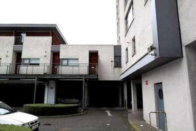  Image of 1 bedroom Property for sale in Muirhouse Street Glasgow G41 at Muirhouse Street Pollokshields Glasgow, G41 1QD