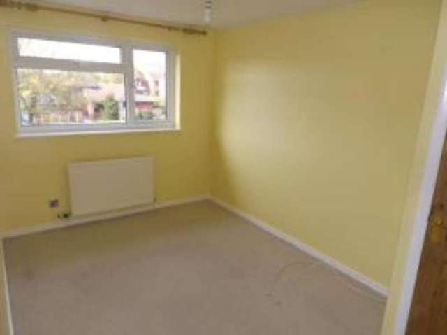  Image of 3 bedroom Semi-Detached house for sale in Myatt Road Offenham Evesham WR11 at Offenham Evesham Offenham, WR11 8SB