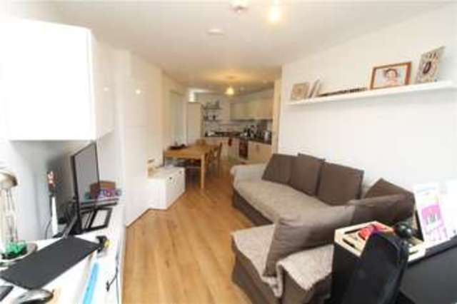  Image of 2 bedroom Apartment for sale in Guildford Road Hook Heath Woking GU22 at Guildford Road Woking Woking, GU22 7RF