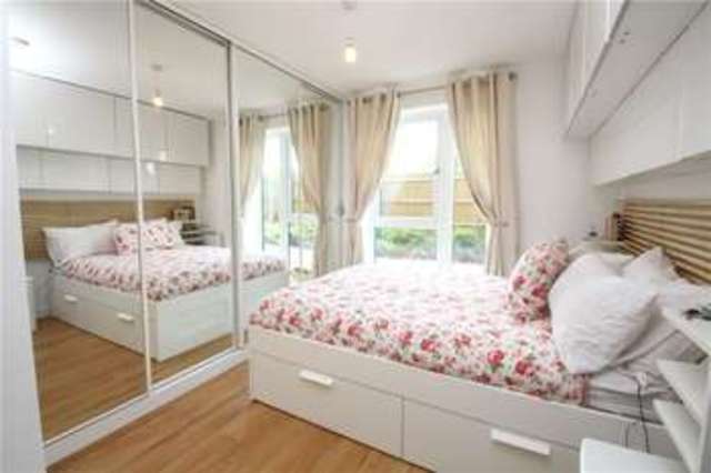  Image of 2 bedroom Apartment for sale in Guildford Road Hook Heath Woking GU22 at Guildford Road Woking Woking, GU22 7RF