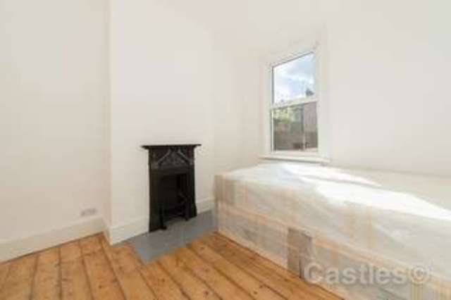  Image of 1 bedroom Flat for sale in Napier Road London N17 at Napier Road  Tottenham, N17 6YQ