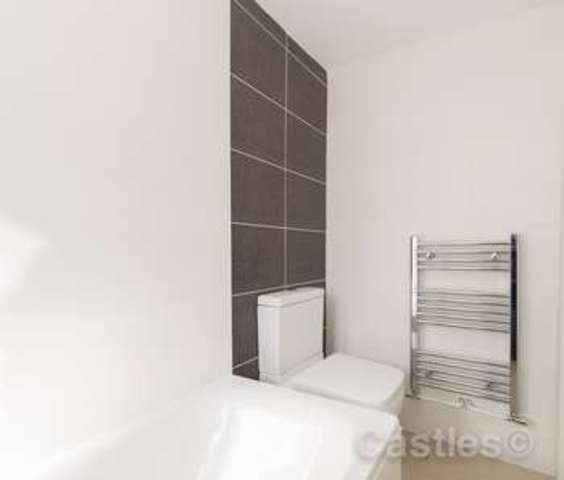  Image of 1 bedroom Flat for sale in Napier Road London N17 at Napier Road  Tottenham, N17 6YQ
