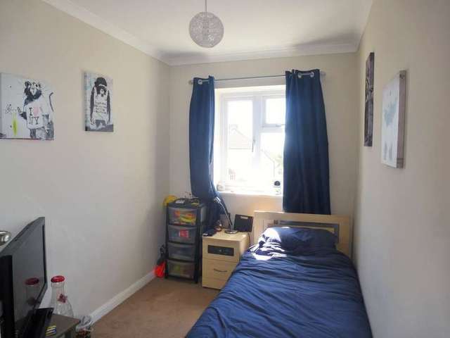  Image of 2 bedroom Flat for sale in Nevill Road Hove BN3 at Hove West Blatchington, BN3 7BS