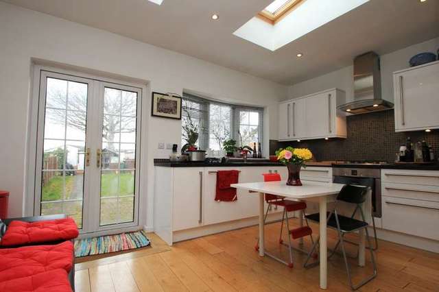 Image of 3 bedroom Semi-Detached house to rent in Malden Way New Malden KT3 at New Malden Surrey, KT3 5QW