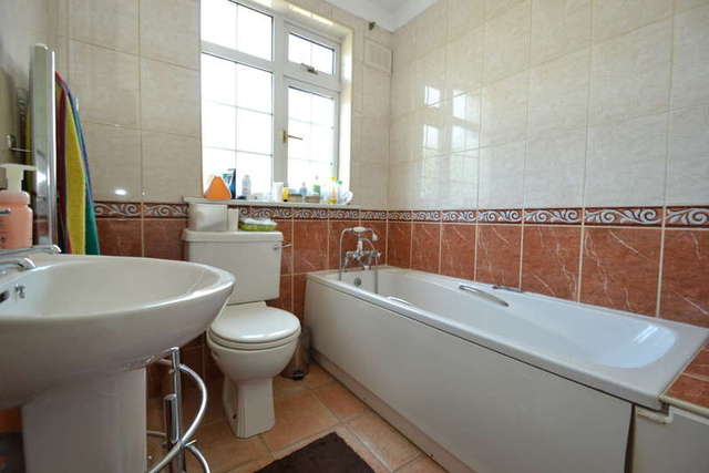  Image of 3 bedroom Semi-Detached house to rent in Malden Way New Malden KT3 at New Malden Surrey, KT3 5QW