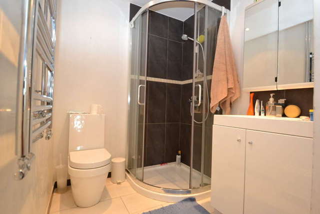  Image of 3 bedroom Semi-Detached house to rent in Malden Way New Malden KT3 at New Malden Surrey, KT3 5QW
