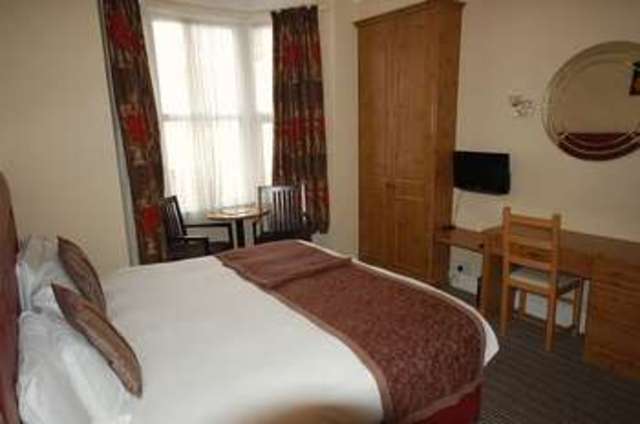 Image of 10 bedroom Property for sale in New Steine Brighton BN2 at New Steine  Brighton, BN2 1PB