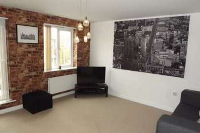  Image of 3 bedroom Terraced house to rent in Newhome Way Walsall WS3 at Newhome Way  Walsall, WS3 1JH