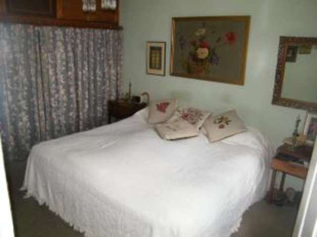  Image of 3 bedroom End of Terrace for sale in Fore Street Newlyn Penzance TR18 at Newlyn Penzance Newlyn, TR18 5JR