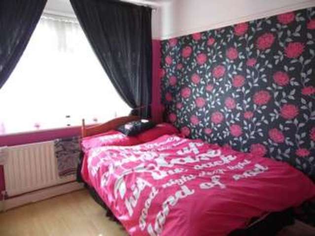 Image of 3 bedroom Semi-Detached house for sale in Newnham Drive Ellesmere Port CH65 at Ellesmere Port Cheshire Ellesmere Port, CH65 5AH