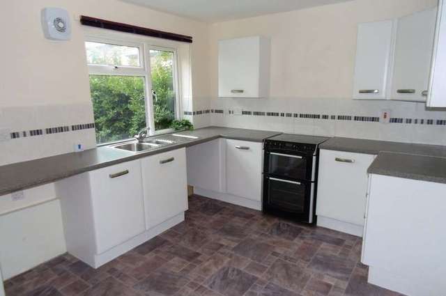  Image of 3 bedroom Semi-Detached house to rent in Newstead Avenue Outwood Wakefield WF1 at Outwood Wakefield West Yorkshire, WF1 2PG