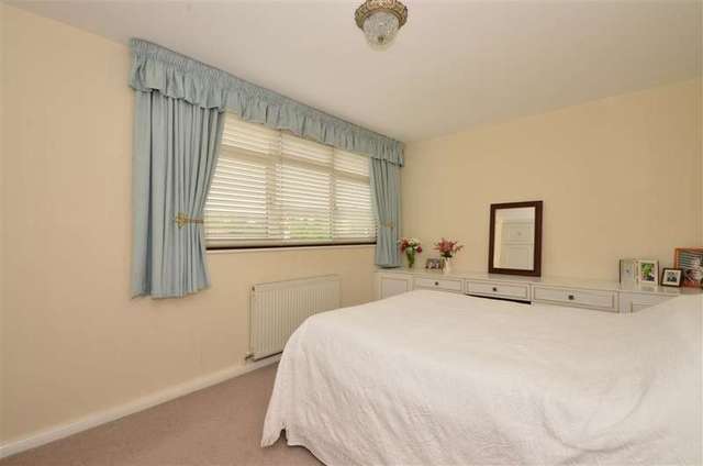  Image of 4 bedroom Bungalow for sale in Noak Hill Road Billericay CM12 at Billericay Essex Billericay, CM12 9UL