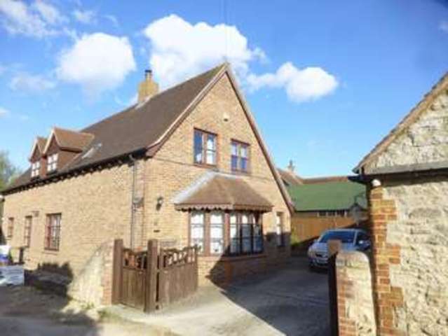  Image of 4 bedroom Detached house for sale in Norris Road Upper Arncott Bicester OX25 at Norris Road Upper Arncott Bicester, OX25 1NZ