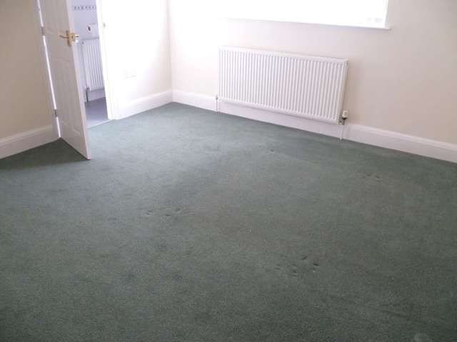  Image of 3 bedroom Detached house to rent in North Denes Road Great Yarmouth NR30 at Great Yarmouth Norfolk Great Yarmouth, NR30 4LU