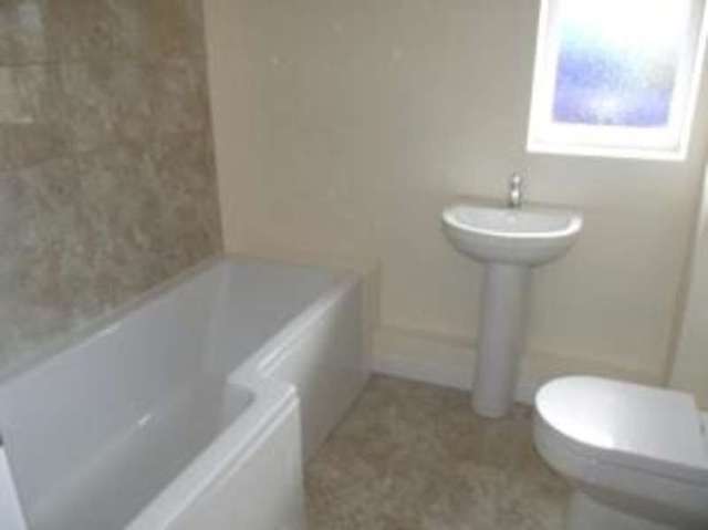  Image of 2 bedroom Bungalow for sale in North East Road Southampton SO19 at North East Road Southampton Sholing, SO19 8BA