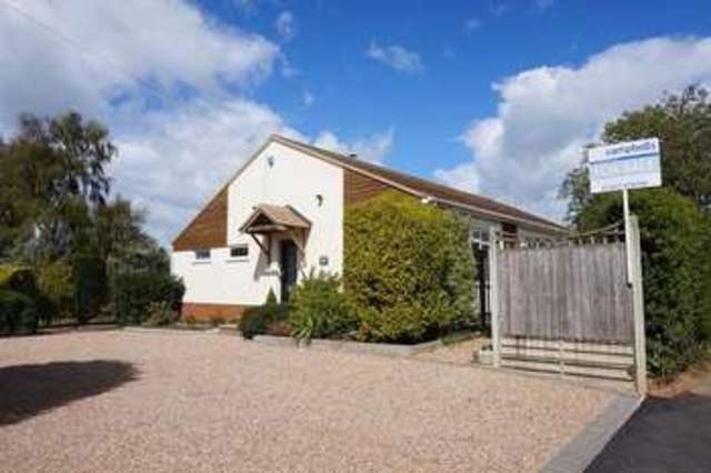  Image of 5 bedroom Bungalow for sale in North Road Clifton upon Dunsmore Rugby CV23 at North Road Clifton upon Dunsmore Rugby, CV23 0BW
