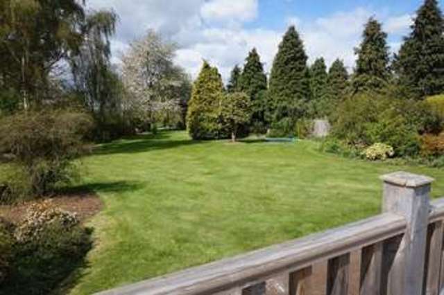  Image of 5 bedroom Bungalow for sale in North Road Clifton upon Dunsmore Rugby CV23 at North Road Clifton upon Dunsmore Rugby, CV23 0BW