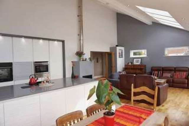  Image of 5 bedroom Bungalow for sale in North Road Clifton upon Dunsmore Rugby CV23 at North Road Clifton upon Dunsmore Rugby, CV23 0BW