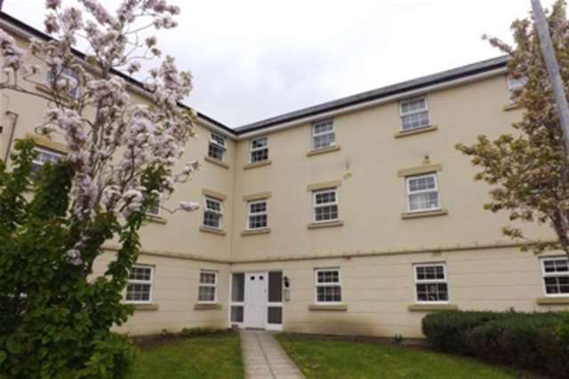  Image of 2 bedroom Flat to rent in Deneb Drive Swindon SN25 at Swindon, SN25 2LB