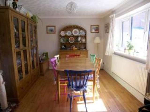  Image of 5 bedroom Detached house for sale in Hayfield Road North Wootton King