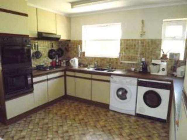  Image of 5 bedroom Detached house for sale in Northfield Road Tetbury GL8 at Tetbury Gloucestershire Tetbury, GL8 8HE