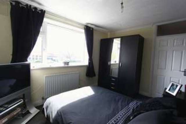  Image of 3 bedroom Terraced house for sale in Northolme Road Hessle HU13 at Northolme Road  Hessle, HU13 9JB
