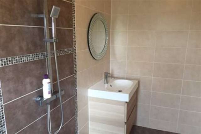  Image of 3 bedroom Terraced house to rent in Oakhill Crescent Birmingham B27 at Birmingham, B27 7LS
