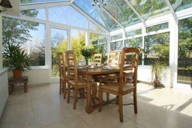  Image of 4 bedroom Detached house for sale in Worminghall Road Oakley Aylesbury HP18 at Worminghall Road Oakley Aylesbury, HP18 9QY
