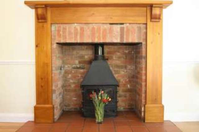  Image of 4 bedroom Detached house for sale in Worminghall Road Oakley Aylesbury HP18 at Worminghall Road Oakley Aylesbury, HP18 9QY