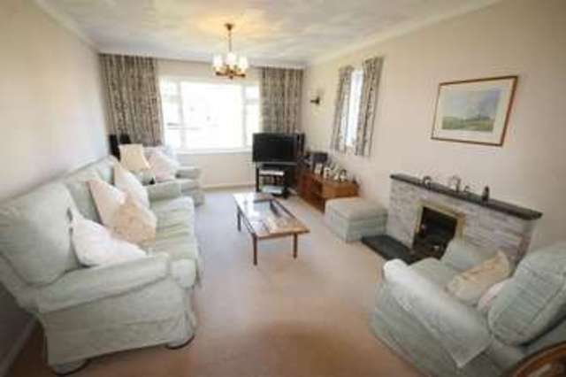  Image of 3 bedroom Detached house for sale in Oakwood Close Burgess Hill RH15 at 9 Oakwood Close  Burgess Hill, RH15 0HY